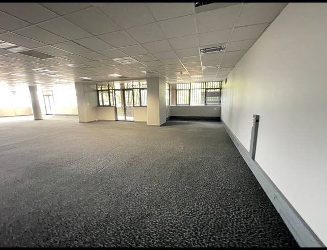 436M² OFFICE TO LET IN PARKTOWN